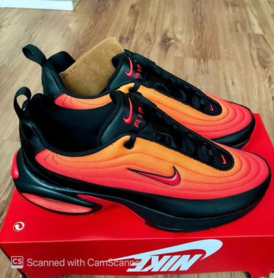 Nike air max portals orange and black size uk 9